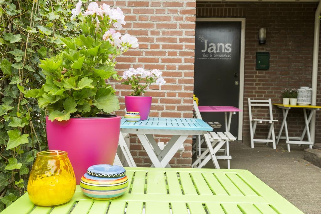 Bed and Breakfast Bij Jans Hilvarenbeek Exterior foto